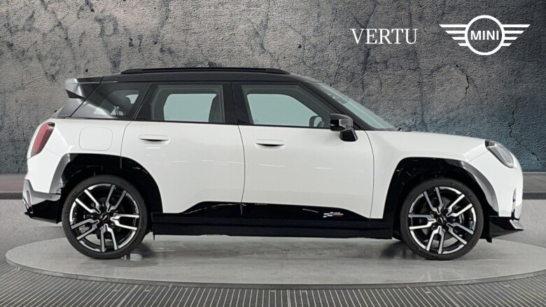 MINI Aceman 160kW SE Classic 54kWh 5dr Auto Electric Hatchback